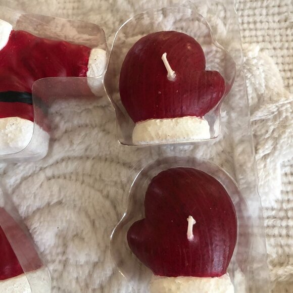 SANTA'S WORKBENCH SANTA'S SUIT FLOATING CANDLES 4 PIECES NEW - Picture 4 of 5